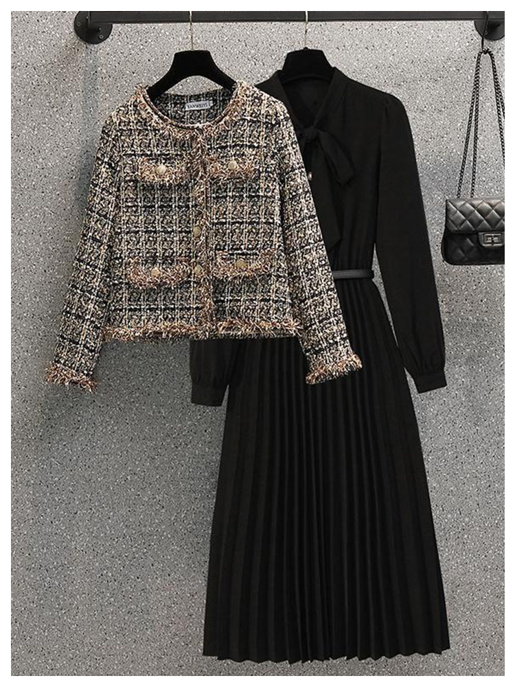 Pearl plaid coat and black pleated skirt 2 PC set