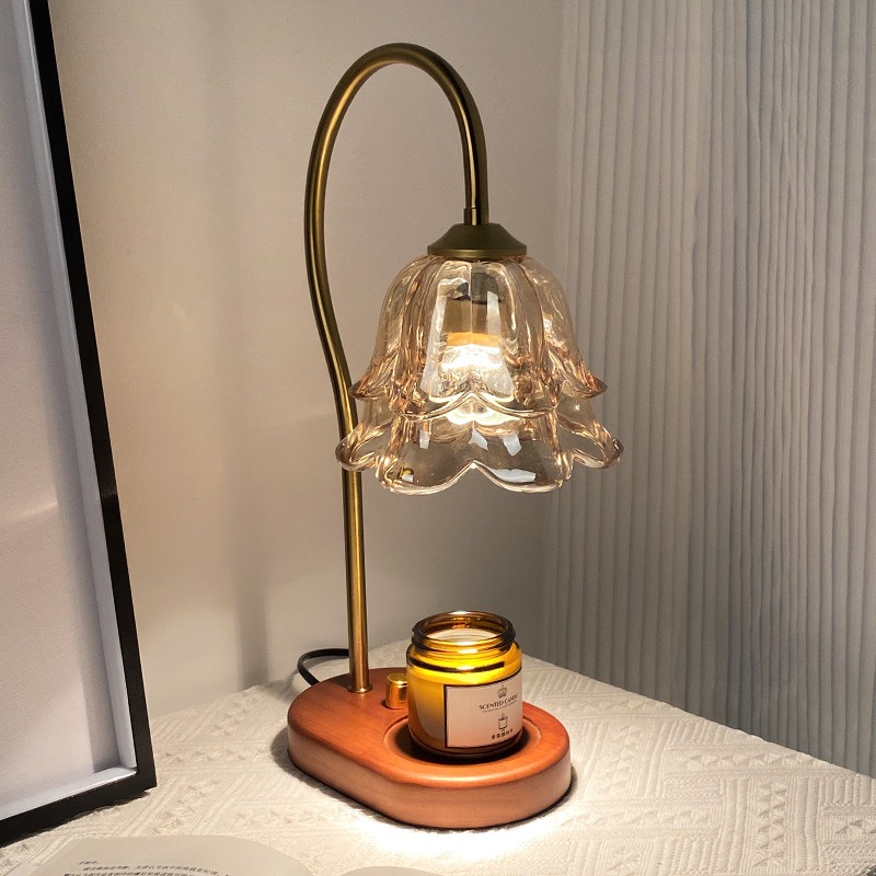 French Vintage Suzuran Aroma Lamp