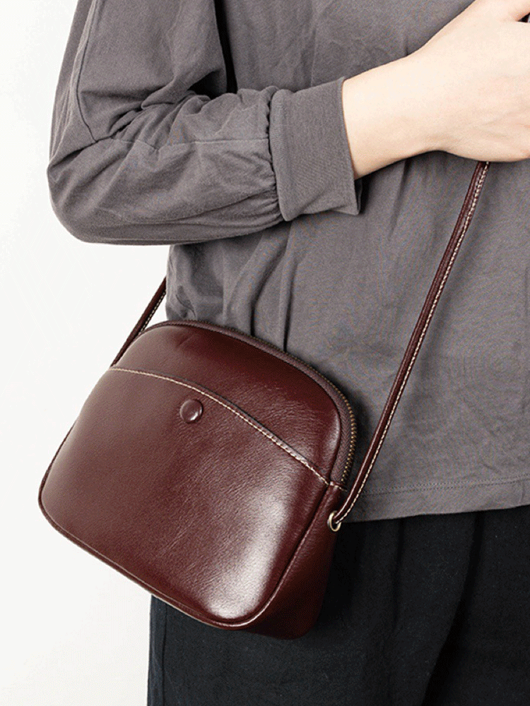 High-quality retro leather crossbody bag for women