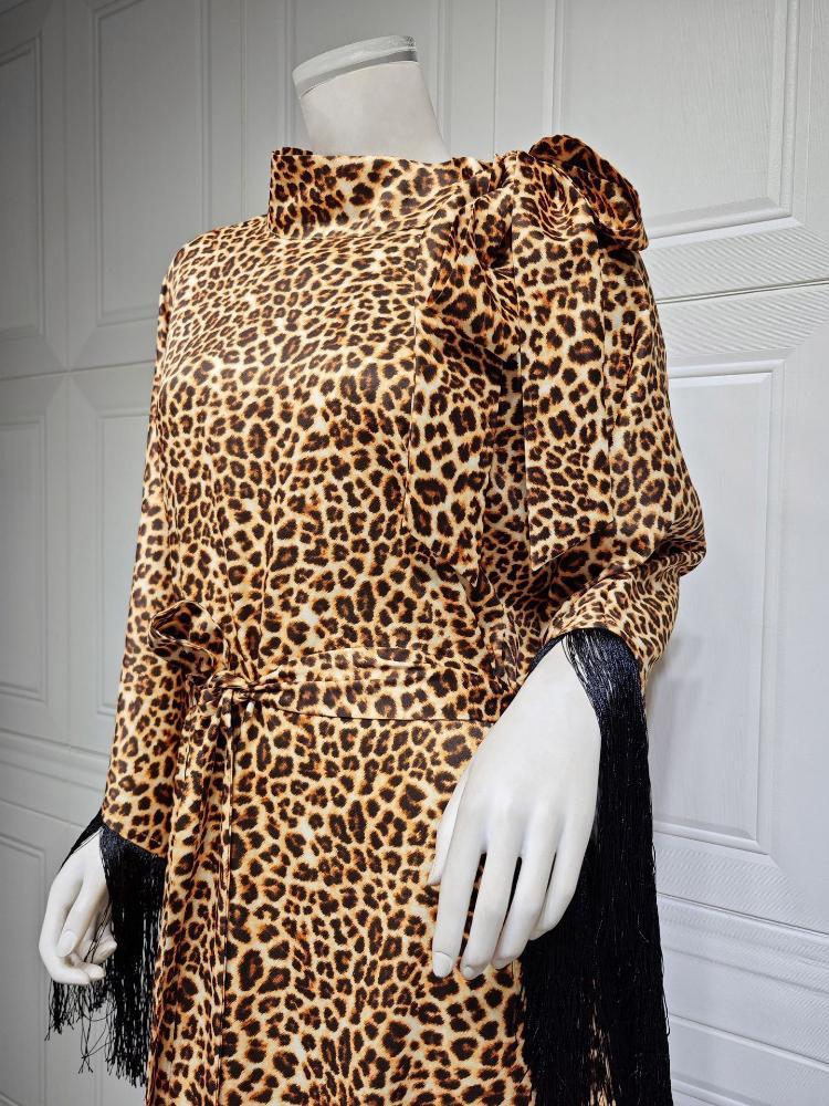 Fashion Batwing Sleeve Tassel Leopard Printed Kaftan