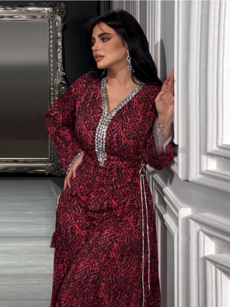 V-Neck Leopard Printed Rhinestones Robe Jalabiya