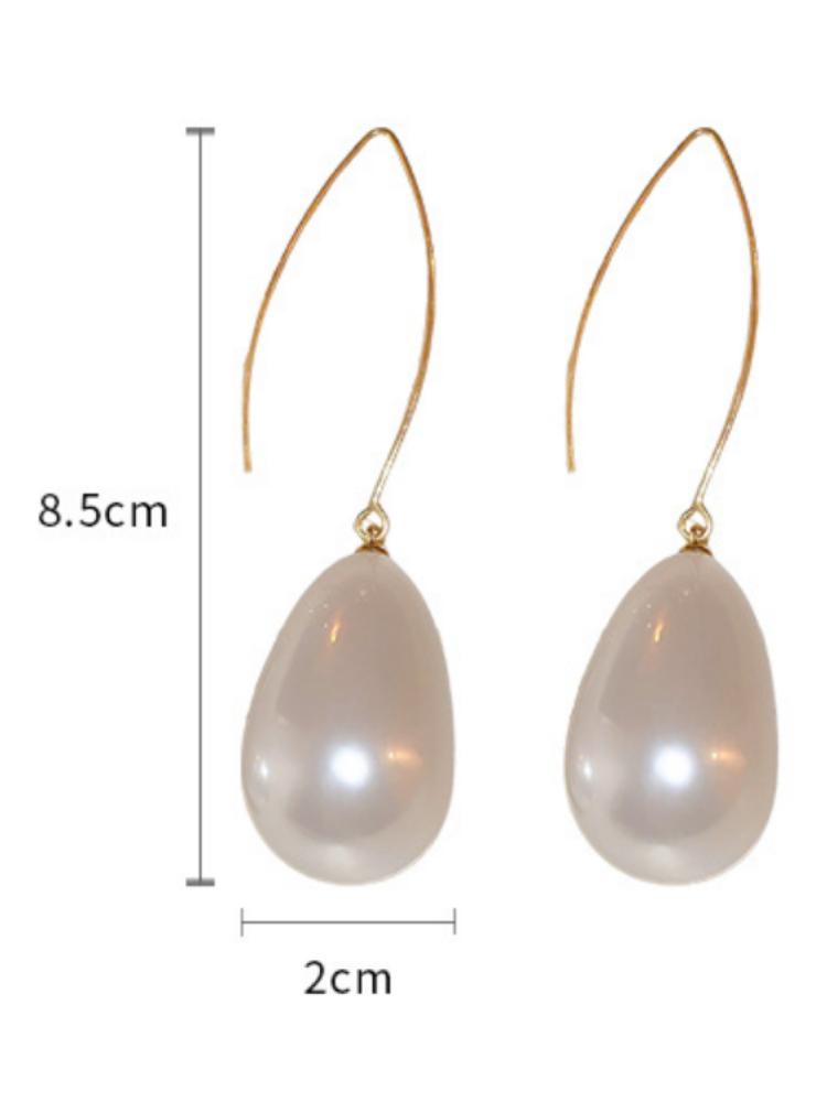 Women's Elegant Drop Shape Pearl Earrings