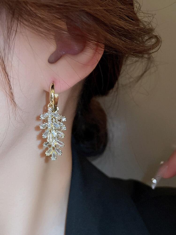 Leaves Zircon Tassel Earrings