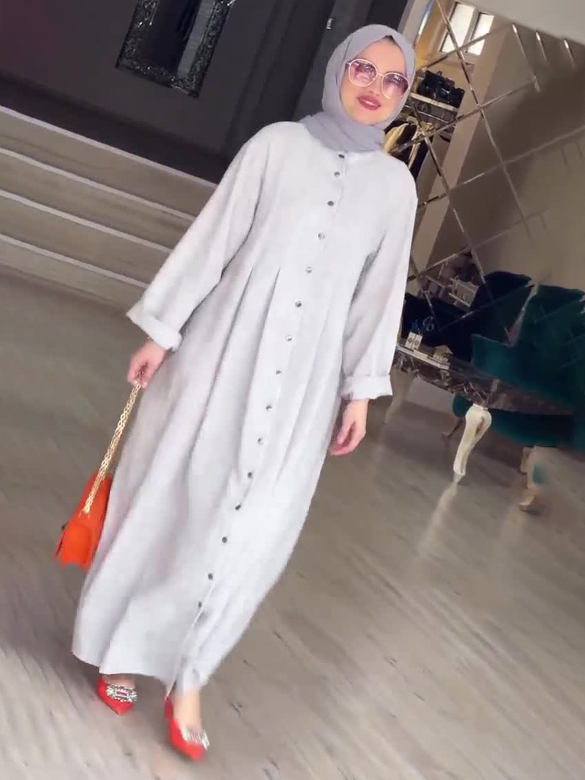 Women's long-sleeved thin loose fashionable versatile robe