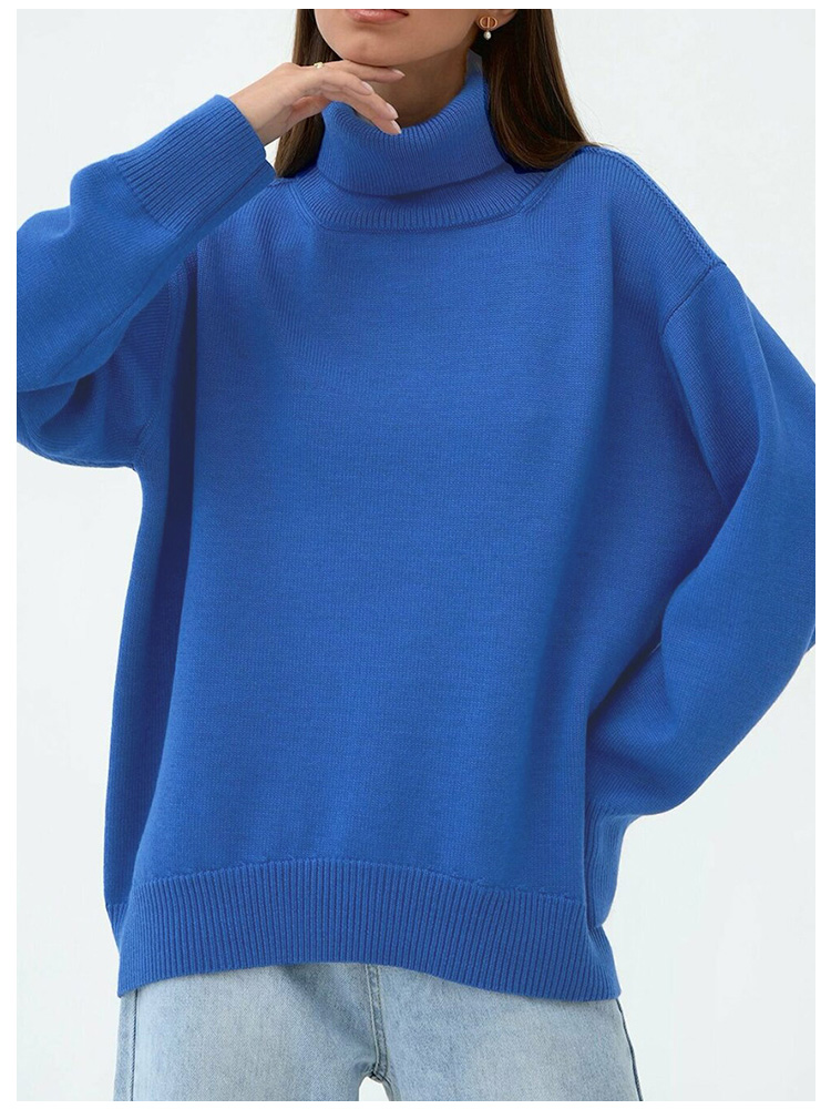 سترة ذات رقبة مدورة بلون سادة