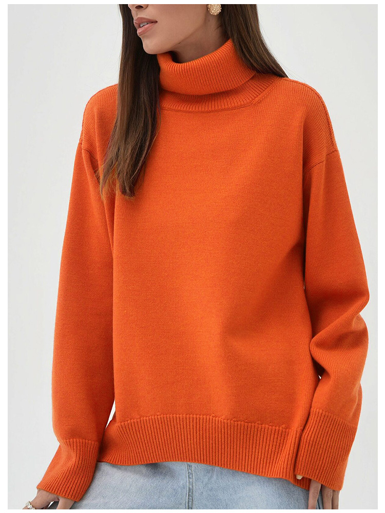 سترة ذات رقبة مدورة بلون سادة