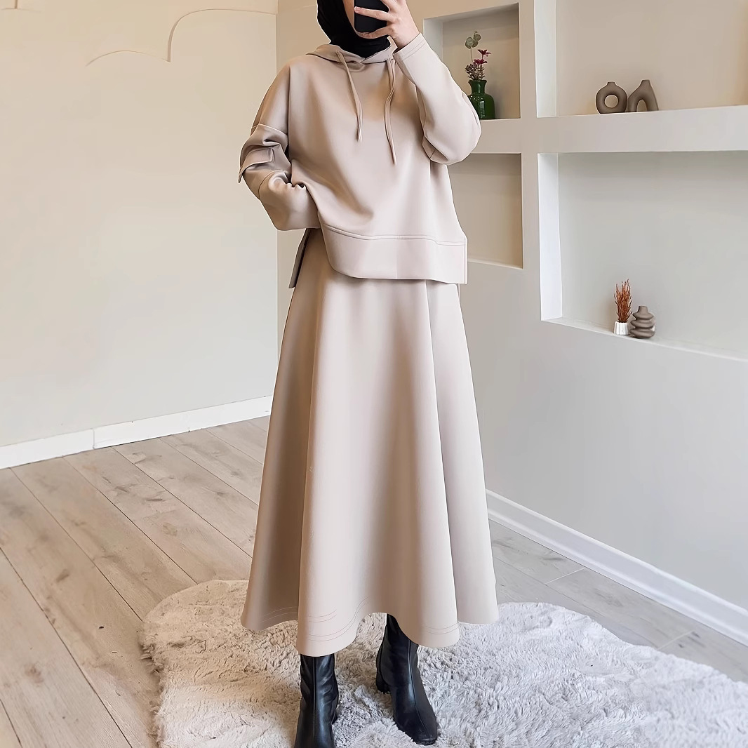 Pure -colored hooded pullover top A -line skirt casual suit