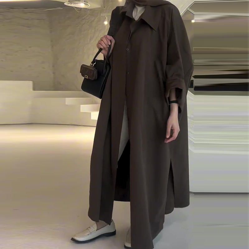 Loose and versatile trench coat