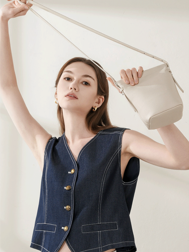 Small top-grain cowhide crossbody bag