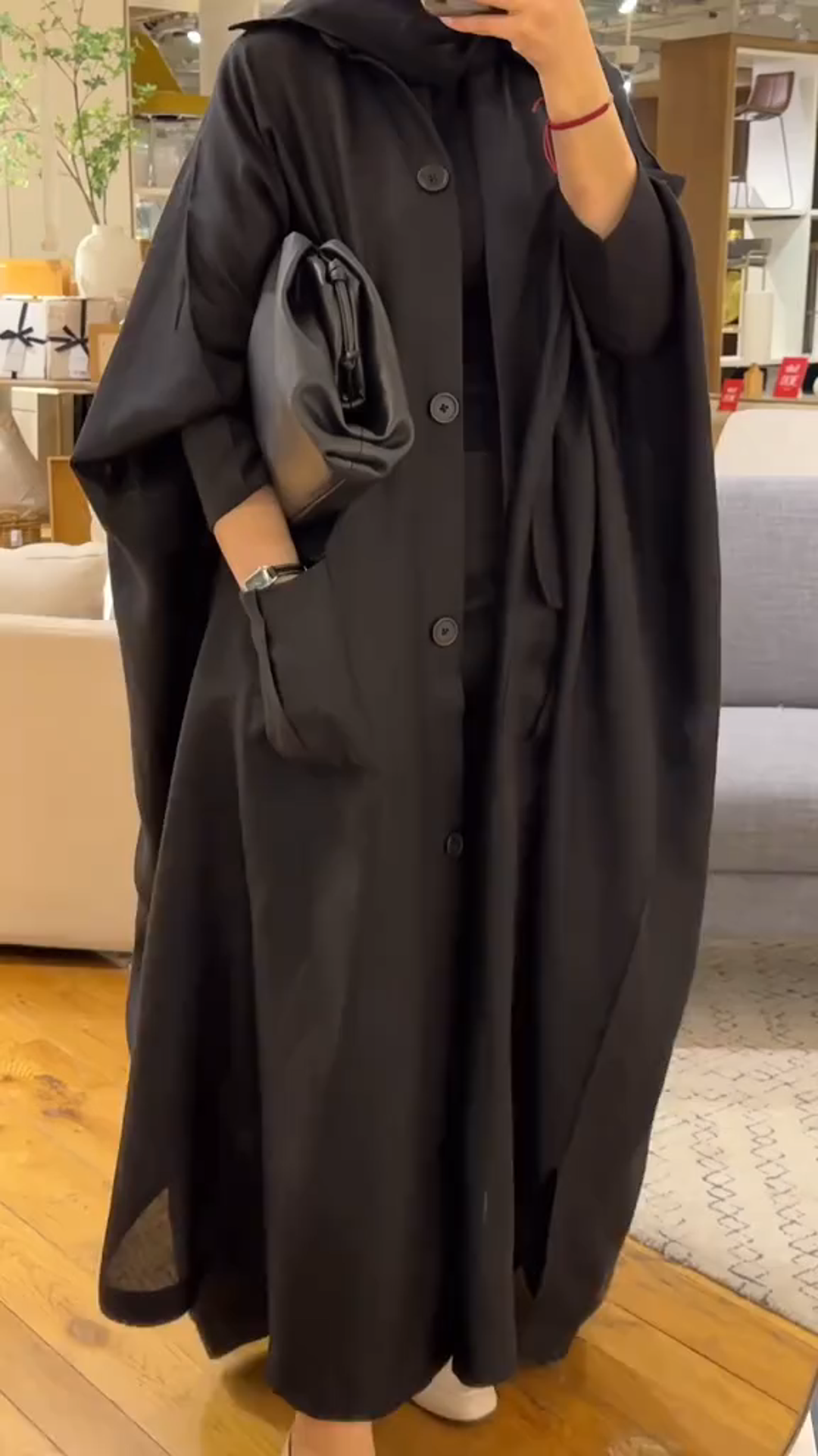 Elegant and stylish jacket with pockets