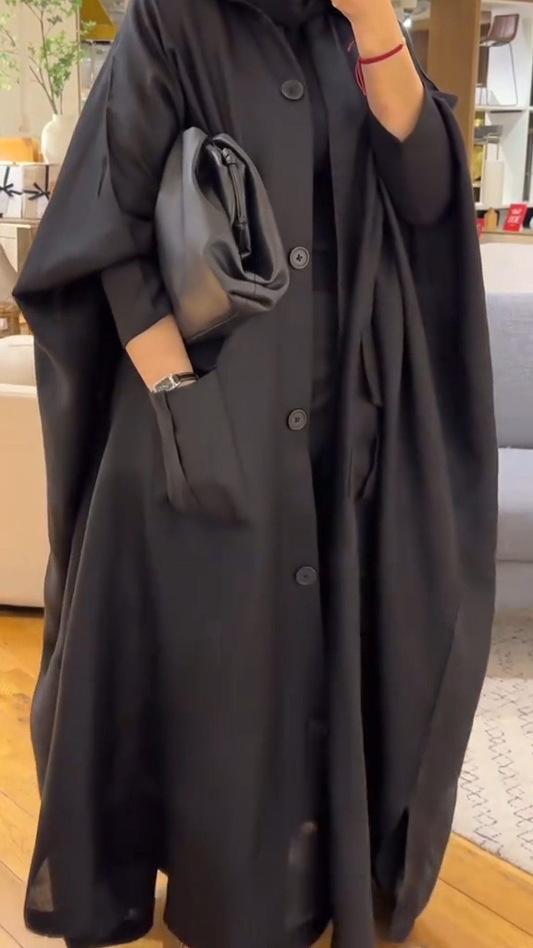 Elegant and stylish jacket with pockets