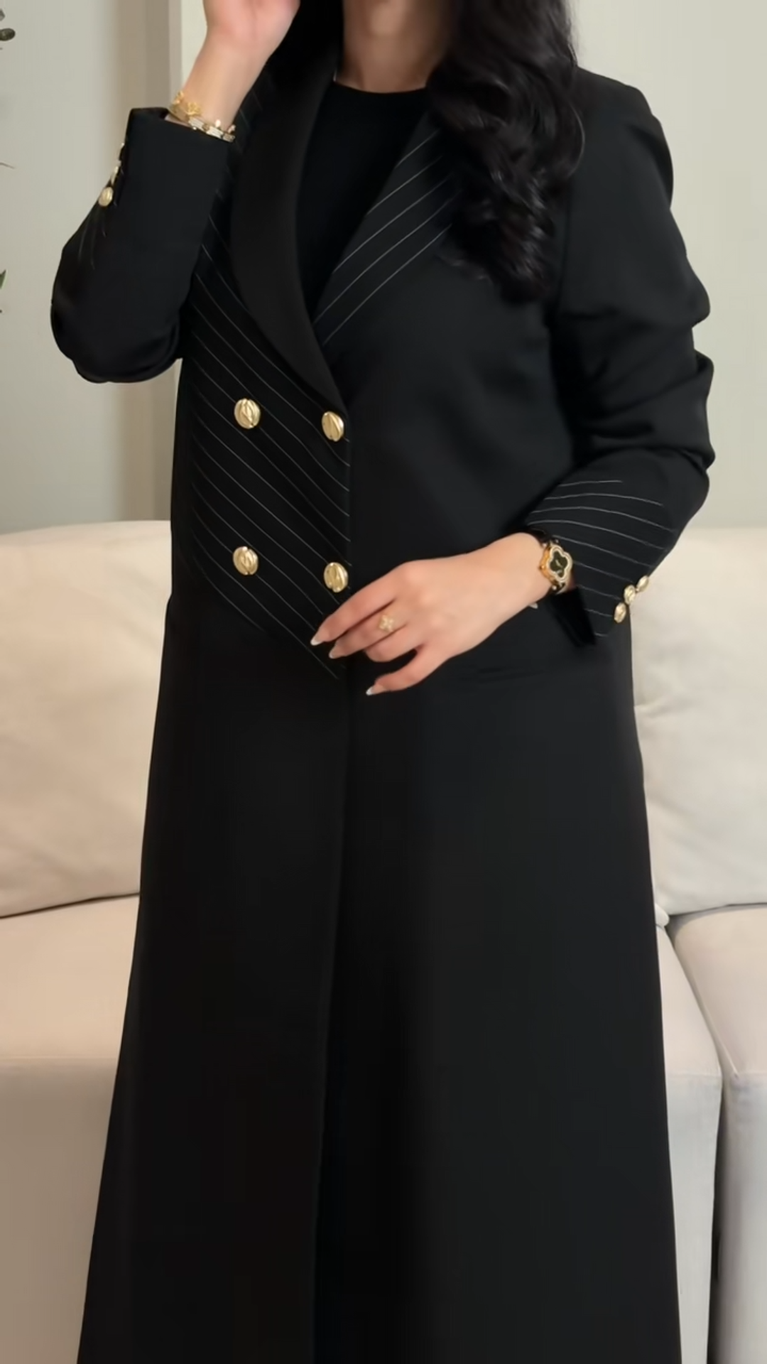 Gold buttoned twill collar robe