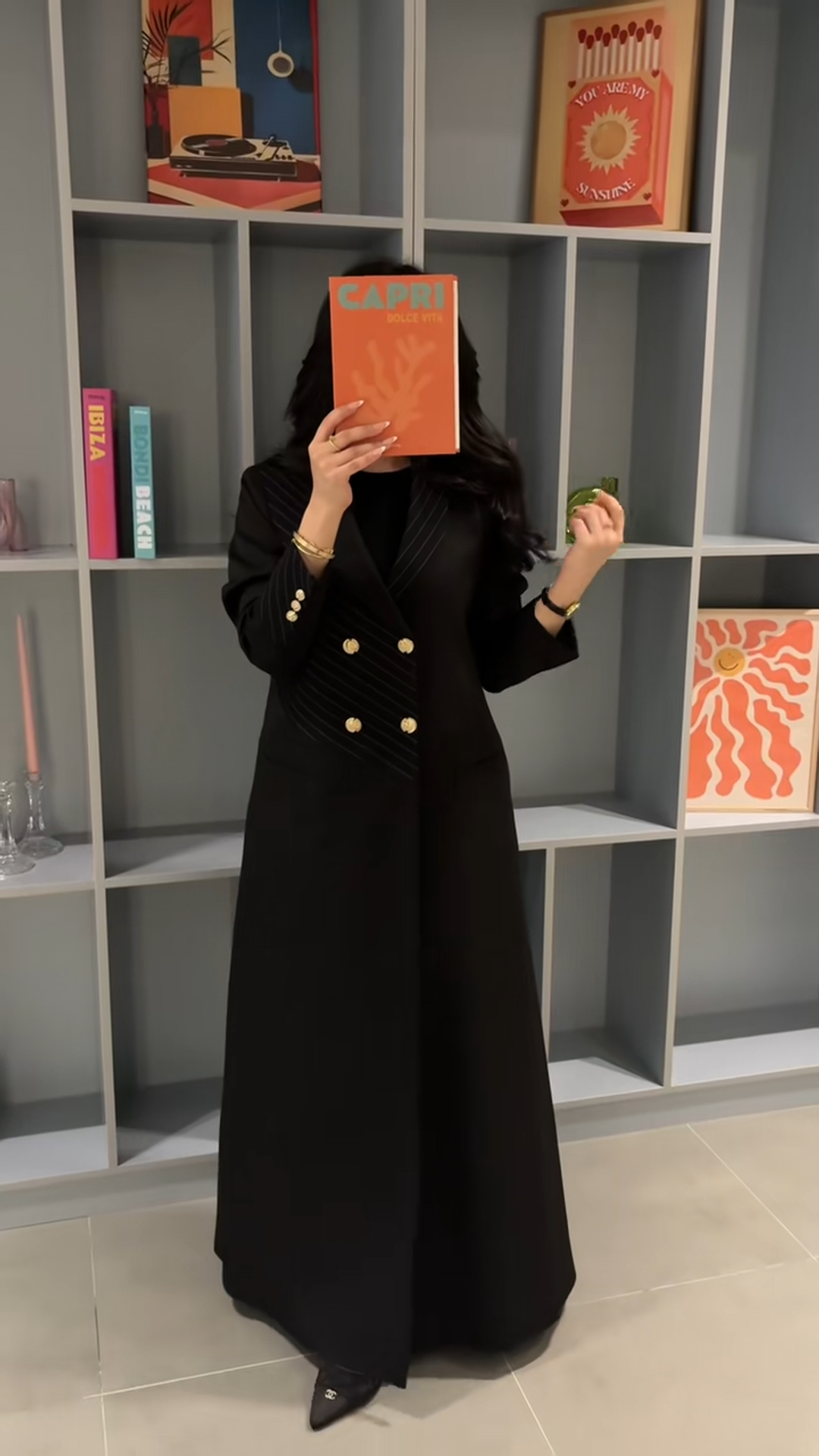 Gold buttoned twill collar robe