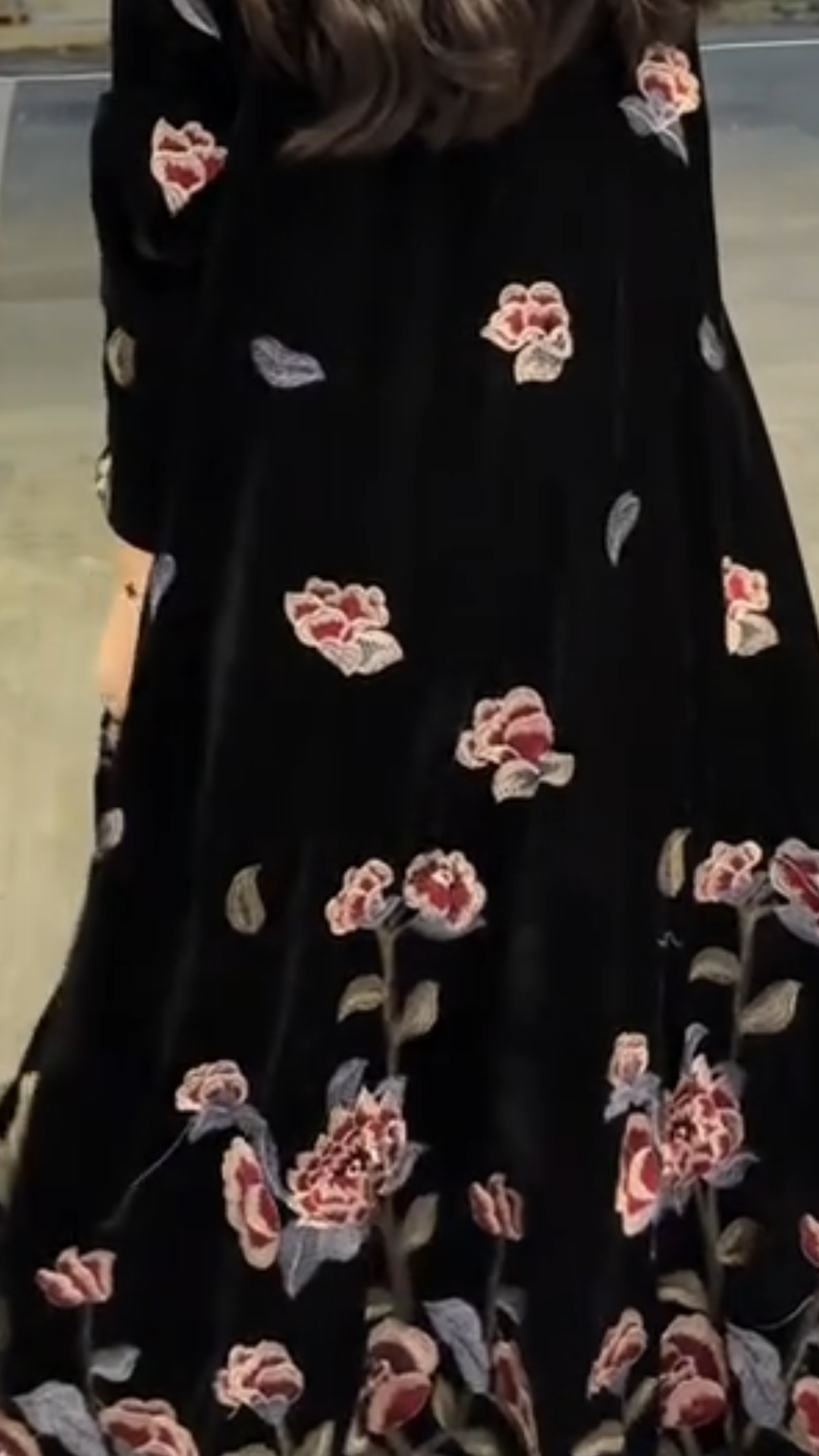 Rose velvet black robe